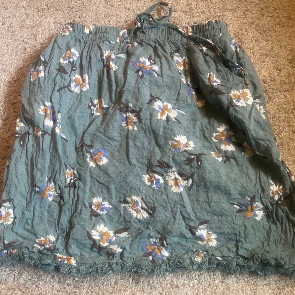 Green and flower skirt